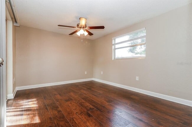 4929 Amherst Ct in New Port Richey, FL - Building Photo - Building Photo