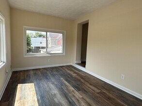 35 Ash St in Ludlow, KY - Building Photo - Building Photo