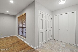 832 Tepic Dr in El Paso, TX - Building Photo - Building Photo