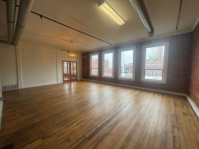 811 W 2nd Ave in Spokane, WA - Building Photo - Building Photo