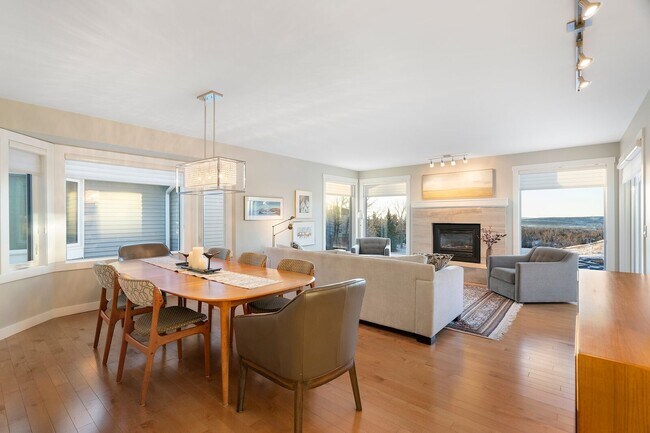 23 Hawkside Park NW in Calgary, AB - Building Photo - Building Photo