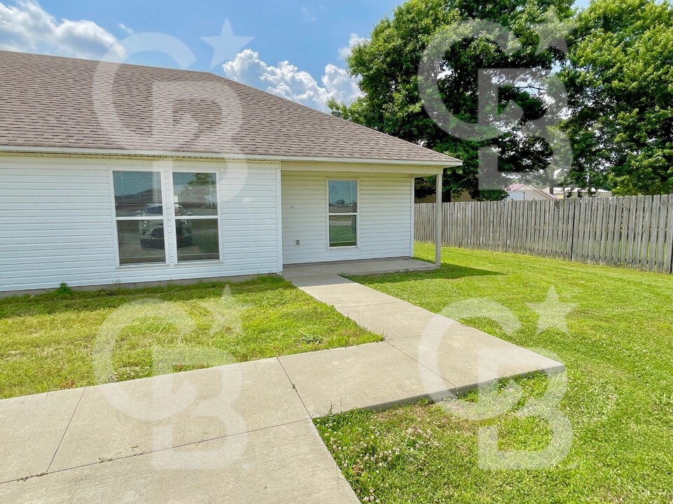 615 N Madison St in Weiner, AR - Building Photo