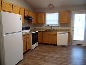 1108 Ledgebrook Ct in Lexington, KY - Building Photo - Building Photo