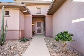 17547 W Calistoga Dr, Unit 108-3 in Surprise, AZ - Building Photo - Building Photo