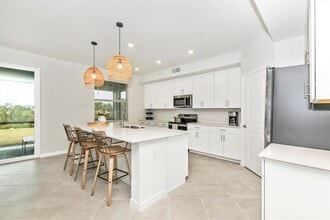 12685 Radiance Ct, Unit 102 in Venice, FL - Building Photo - Building Photo