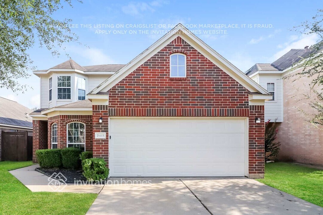 19115 Badger Ct in Houston, TX - Foto de edificio