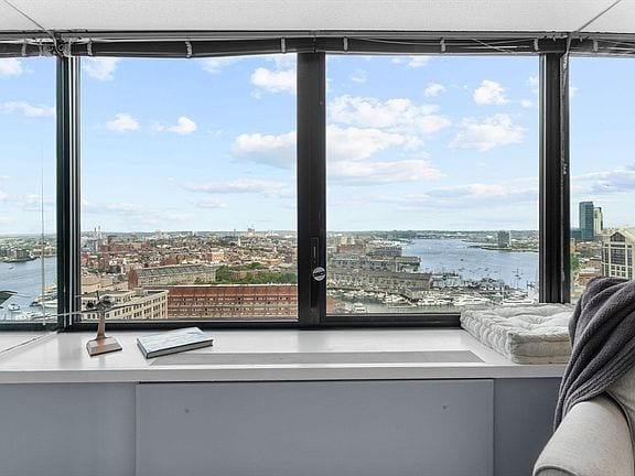 85 E India Row, Unit 22 in Boston, MA - Building Photo - Building Photo