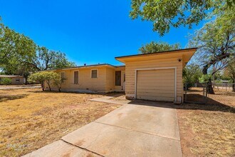 1002 S San Jose Dr in Abilene, TX - Building Photo - Building Photo