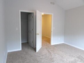 1715 Oak Brook Ln NW in Kennesaw, GA - Building Photo - Building Photo