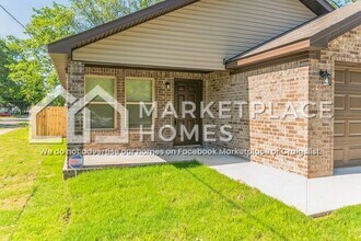 2000 W Long 17th St in North Little Rock, AR - Building Photo - Building Photo