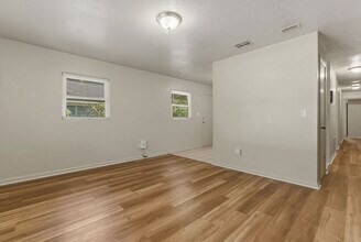 1427 Connecticut St in Tallahassee, FL - Building Photo - Building Photo