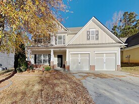 2400 Village Green Dr in Fairburn, GA - Building Photo