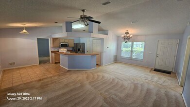 21 Lloleeta Path in Palm Coast, FL - Building Photo - Building Photo