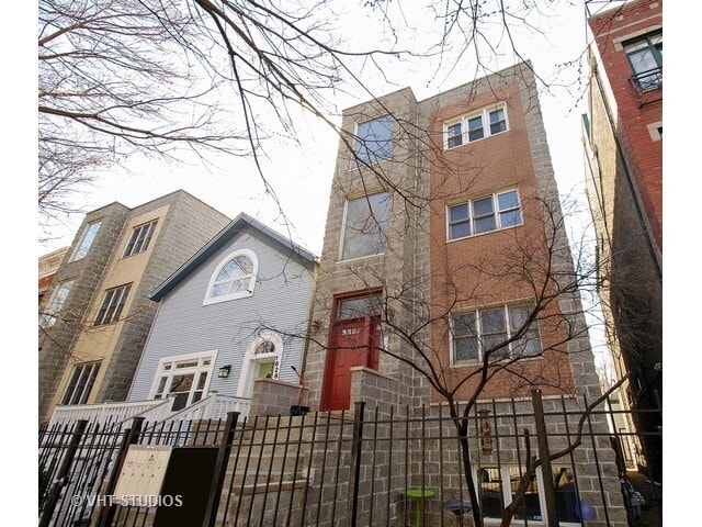 property at 1628 N Bell Ave