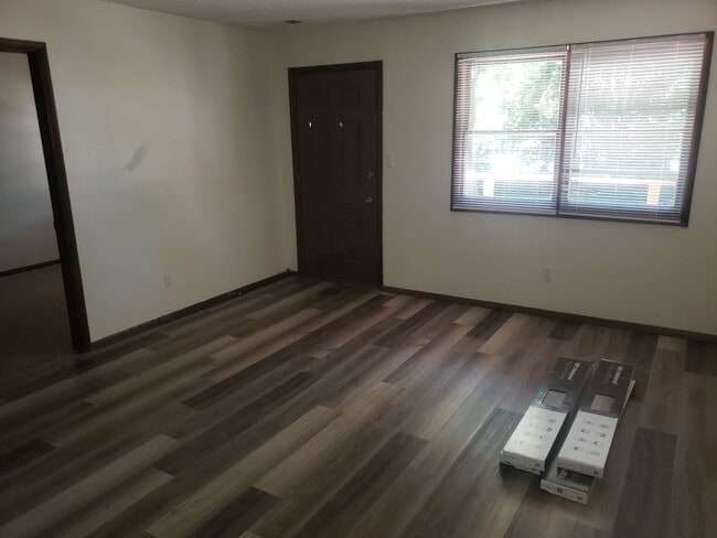 822 Fremont St in Manhattan, KS - Building Photo - Building Photo