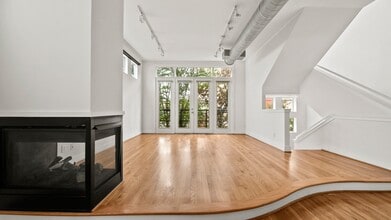 2436 Bissonnet St in Houston, TX - Building Photo - Building Photo
