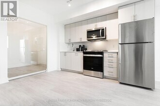 2545 Simcoe St N in Oshawa, ON - Building Photo - Building Photo