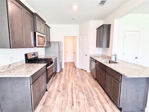 2409 Stillwater Dr in Ponder, TX - Building Photo - Building Photo