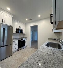 37 Church St in Bedford Hills, NY - Foto de edificio - Building Photo