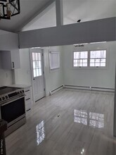 37 Center Hill Rd in Monroe, NY - Building Photo - Building Photo