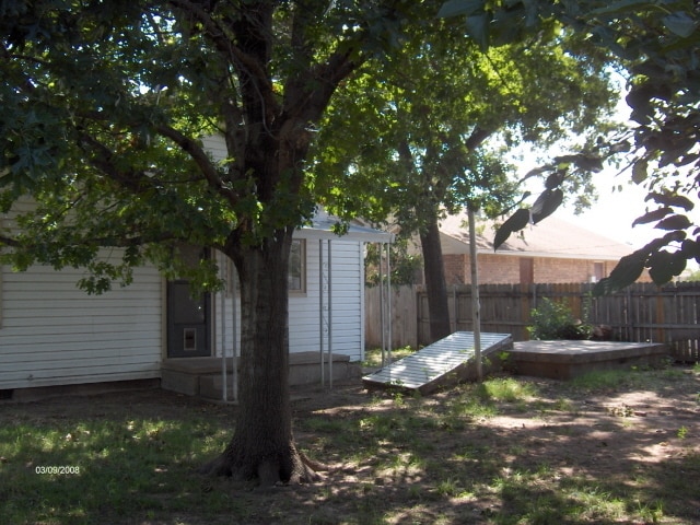 2211 NW Crosby Ave in Lawton, OK - Building Photo - Building Photo