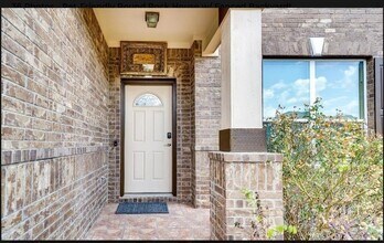 1109 Renaissance Trail, Unit 2 Bedroom 0303 in Round Rock, TX - Building Photo - Building Photo