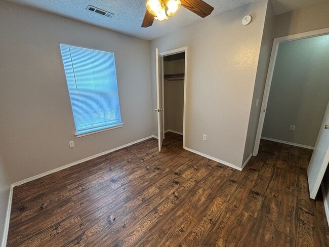 4337-4349 W Bluebird St in Fayetteville, AR - Building Photo - Building Photo