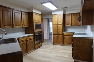 4819 Royal Oak St in Wichita Falls, TX - Building Photo - Building Photo