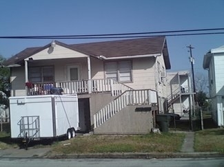 4410 Avenue L in Galveston, TX - Foto de edificio