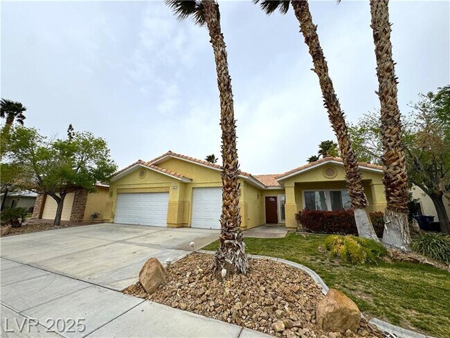 5617 Burdel St in Las Vegas, NV - Building Photo - Building Photo