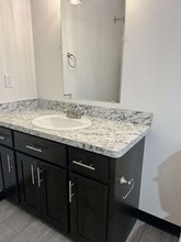 1106 Chica Ln in Galena, KS - Foto de edificio - Building Photo