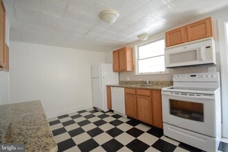 435 S High St in West Chester, PA - Building Photo - Building Photo