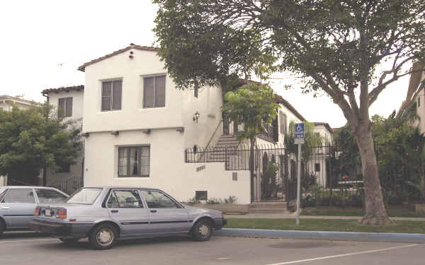 1620 E 2nd St in Long Beach, CA - Foto de edificio - Building Photo