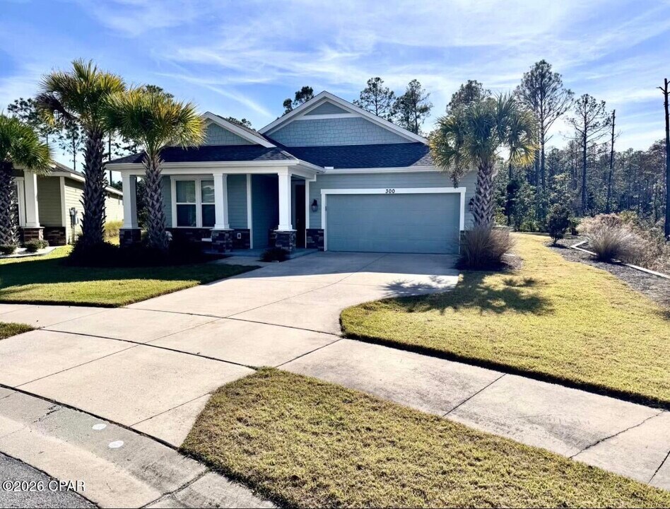 300 Foxtail Wy in Panama City Beach, FL - Building Photo