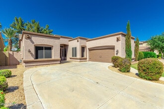 756 W Citrus Way in Chandler, AZ - Building Photo - Building Photo