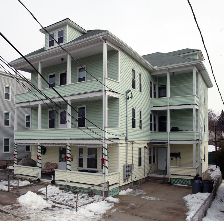 31 Rutland St in Woonsocket, RI - Building Photo