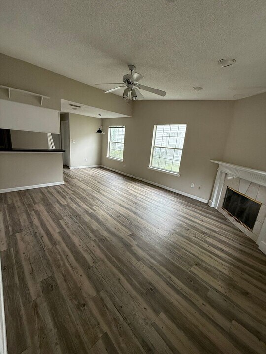 2462 Nugget Ln in Tallahassee, FL - Building Photo