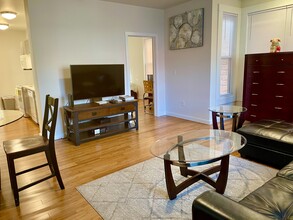 314 S Ashley St, Unit 1 in Ann Arbor, MI - Building Photo - Building Photo