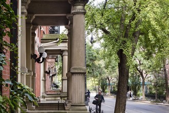 19-21 Grove Street in New York, NY - Foto de edificio - Interior Photo