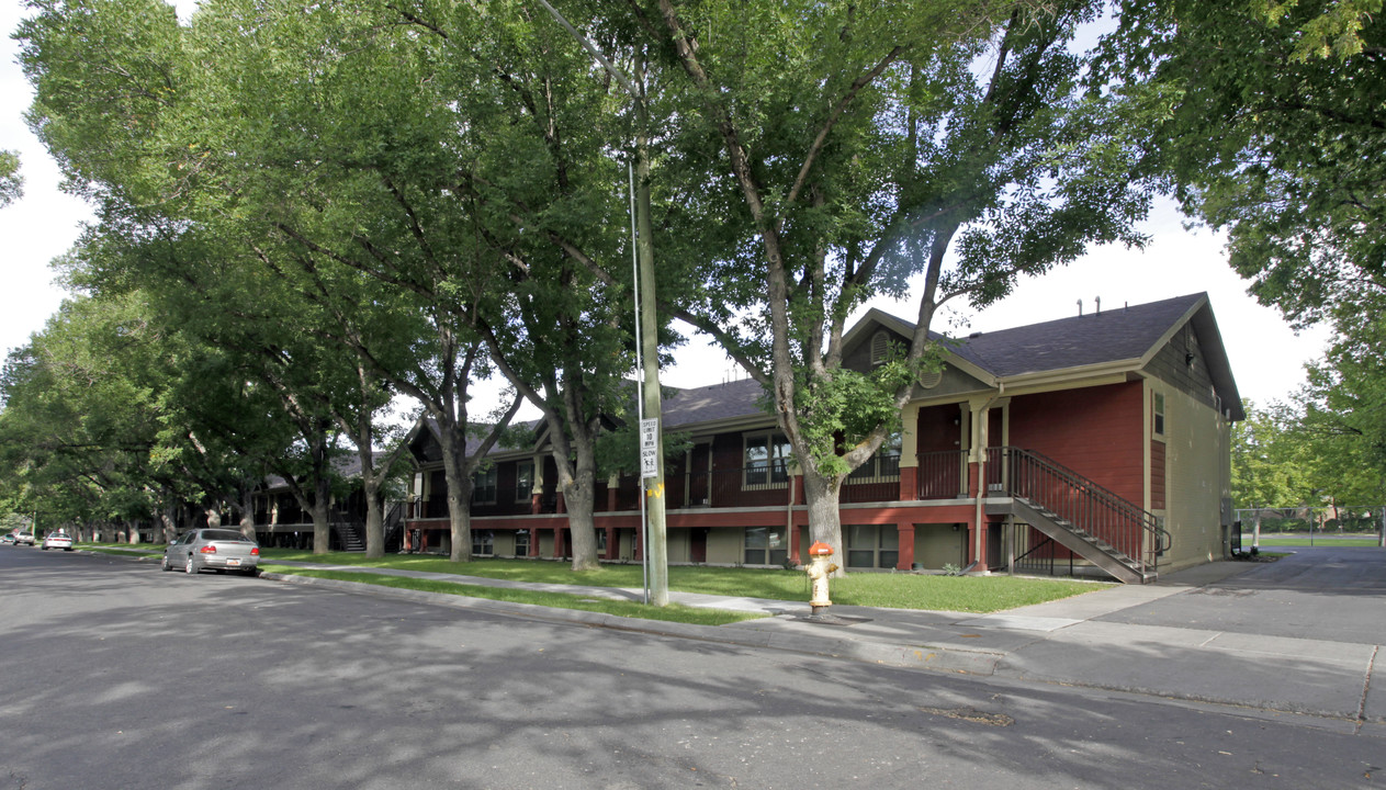 Riverwood Cove Apartments in Salt Lake City, UT - Building Photo