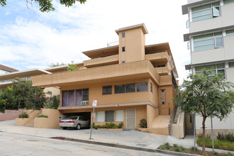 542 Glenrock Ave in Los Angeles, CA - Building Photo - Building Photo