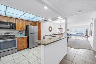 5575 Gulf Blvd, Unit 335 in St Pete Beach, FL - Building Photo - Building Photo