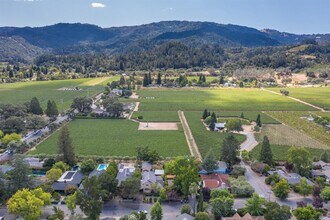 1655 Scott St in St Helena, CA - Building Photo - Building Photo