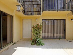 5580 Malt Dr in Ft. Myers, FL - Building Photo - Building Photo