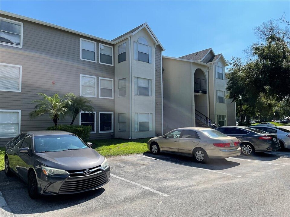 4732 Walden Cir in Orlando, FL - Building Photo