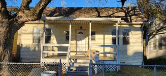 505 North Point Rd in Baltimore, MD - Building Photo