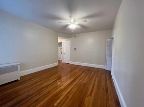 71 Babcock St, Unit Charming 1 Br in Brookline, MA - Foto de edificio - Building Photo