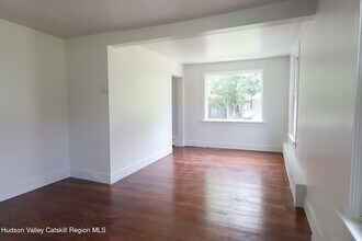 16 Maple St in Catskill, NY - Building Photo - Building Photo