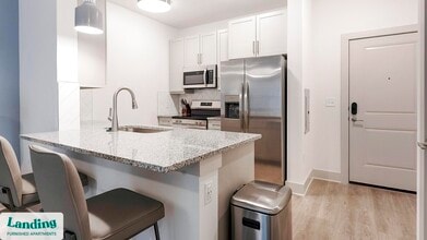 112 Hera Way, Unit 3205 in Myrtle Beach, SC - Foto de edificio - Building Photo