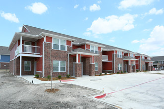 Residences of Solms Village Apartments in New Braunfels, TX - Building Photo - Building Photo